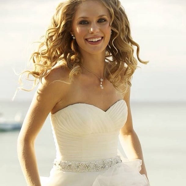 beach sun bride post